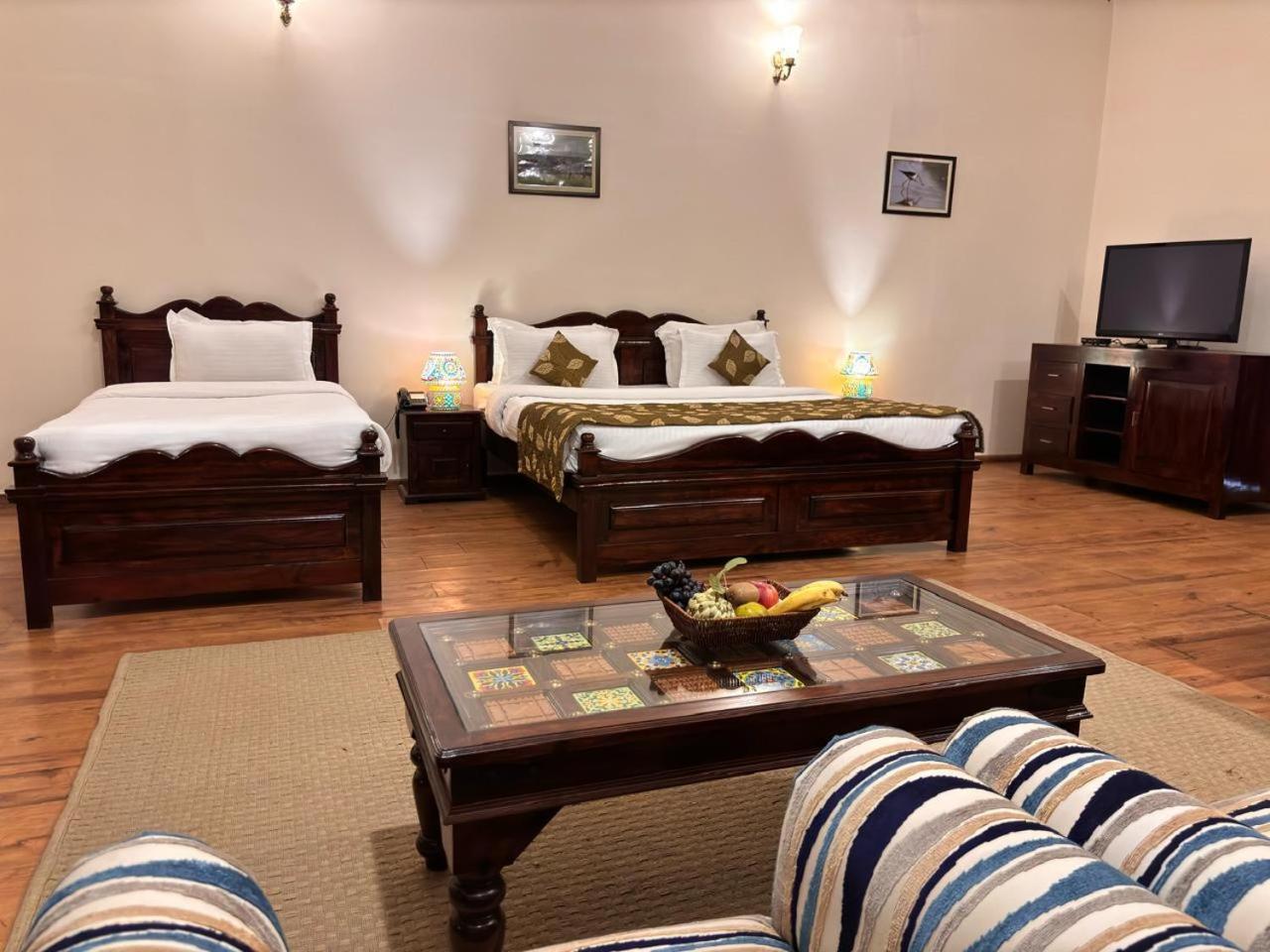 The Birder'S Inn Bharatpur Exterior foto